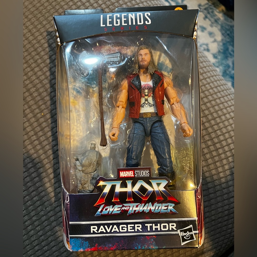 Marvel Legends series Ravager Thor action figure
